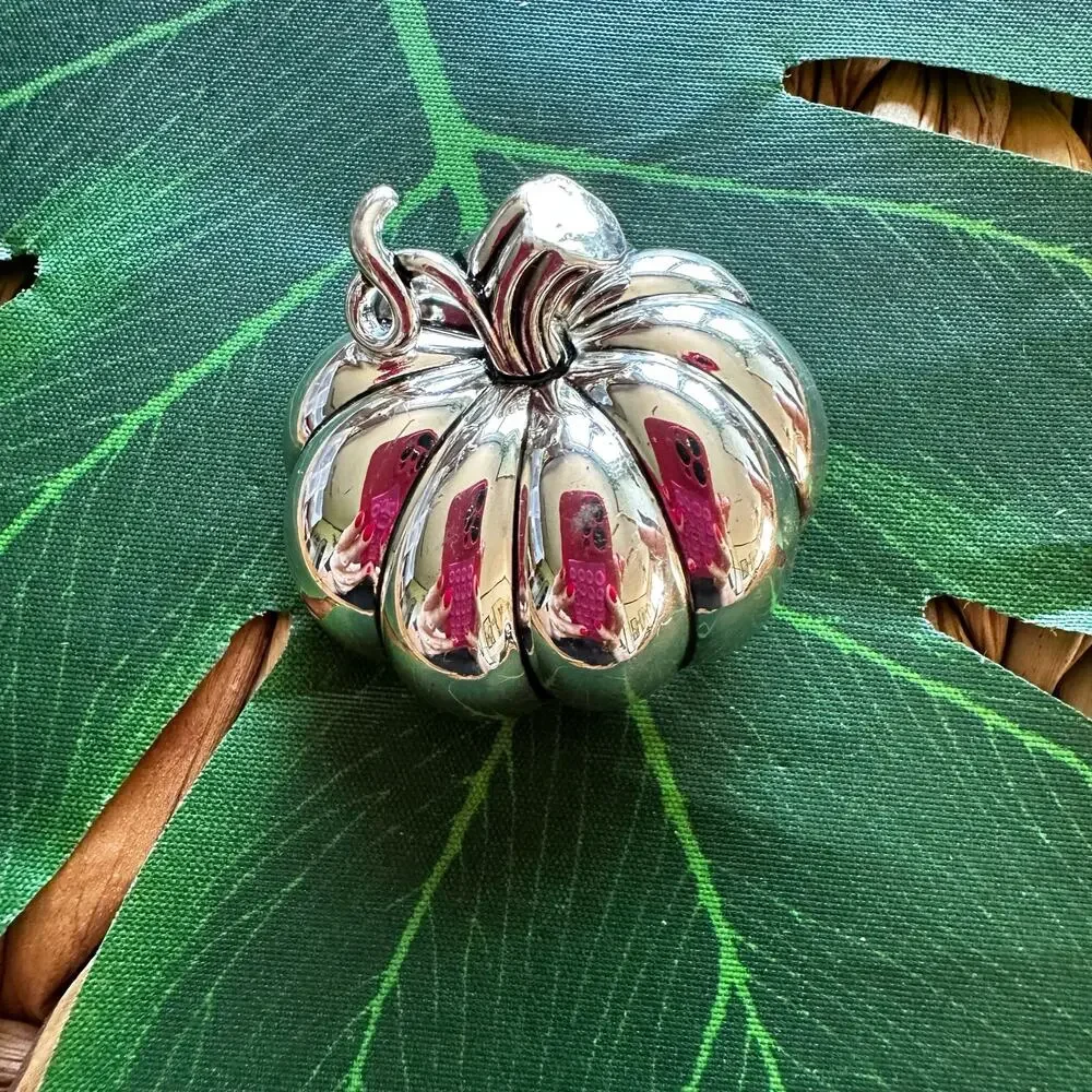BOGO FREE SILVER PIN PUMPMIN VINTAGE BEST FALL HARVEST BROOCH